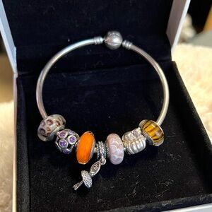 PANDORA 925 Silver Charm Bracelet w 7 Pandora Charms